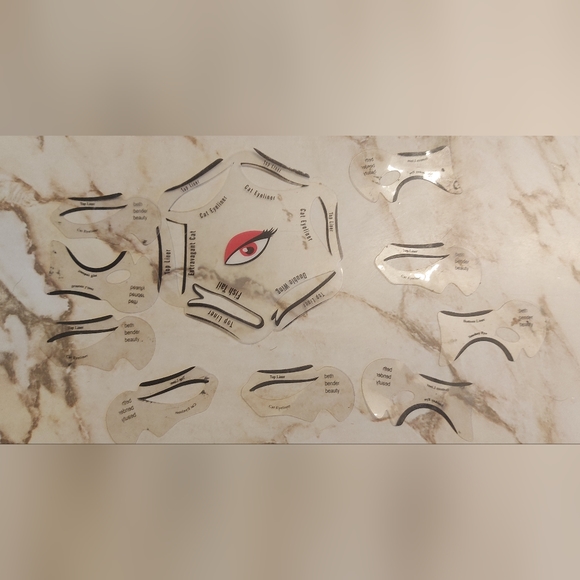 Eyeliner Stencils - Picture 3 of 3